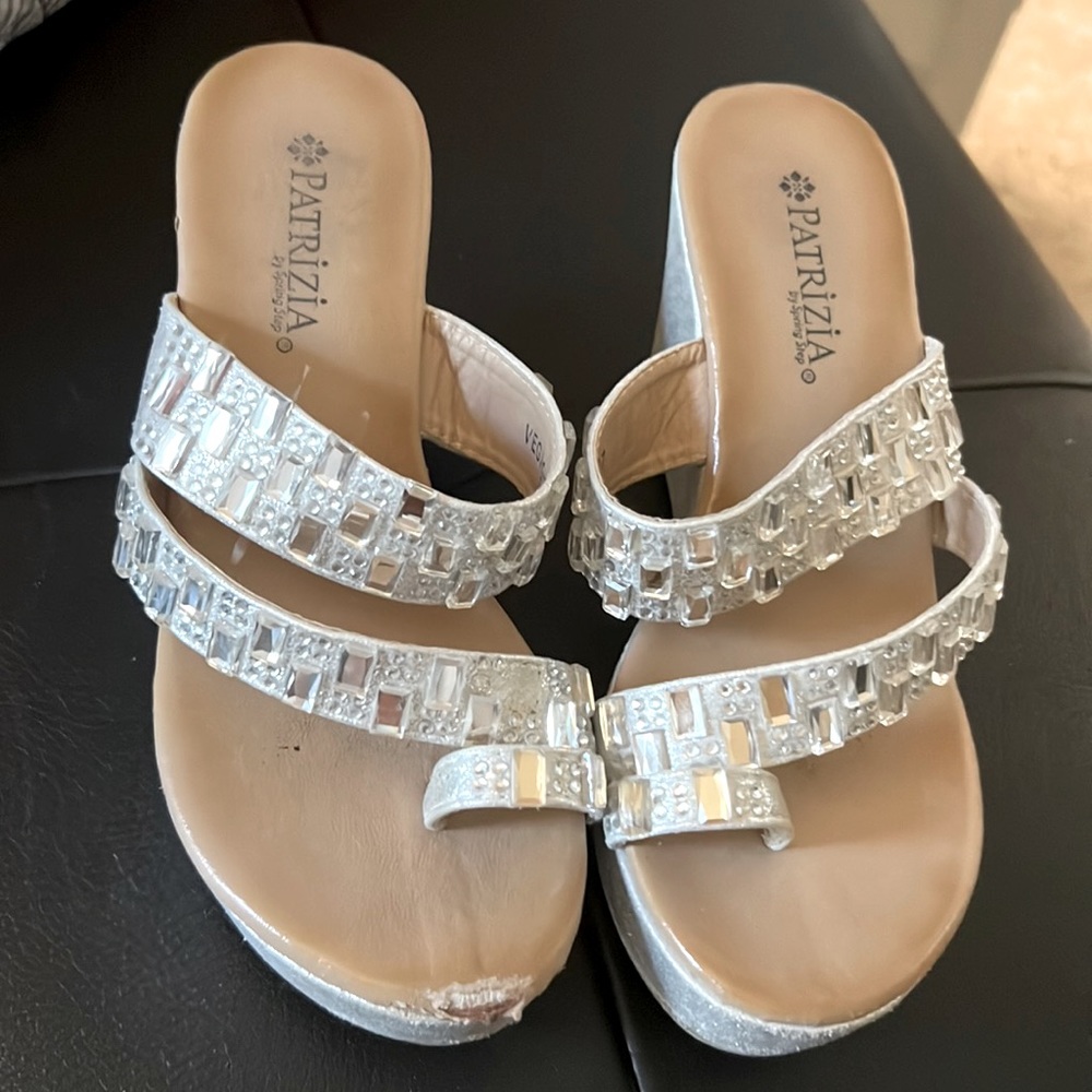 PATRIZIA by spring step. Vegas style.